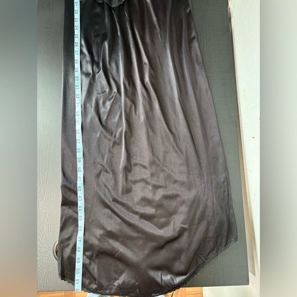 Vintage Tessie Slip Black Lace Heart Detail Size Medium - Picture 6 of 9